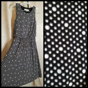 Loft Elastic Waist Dress Black White size XS